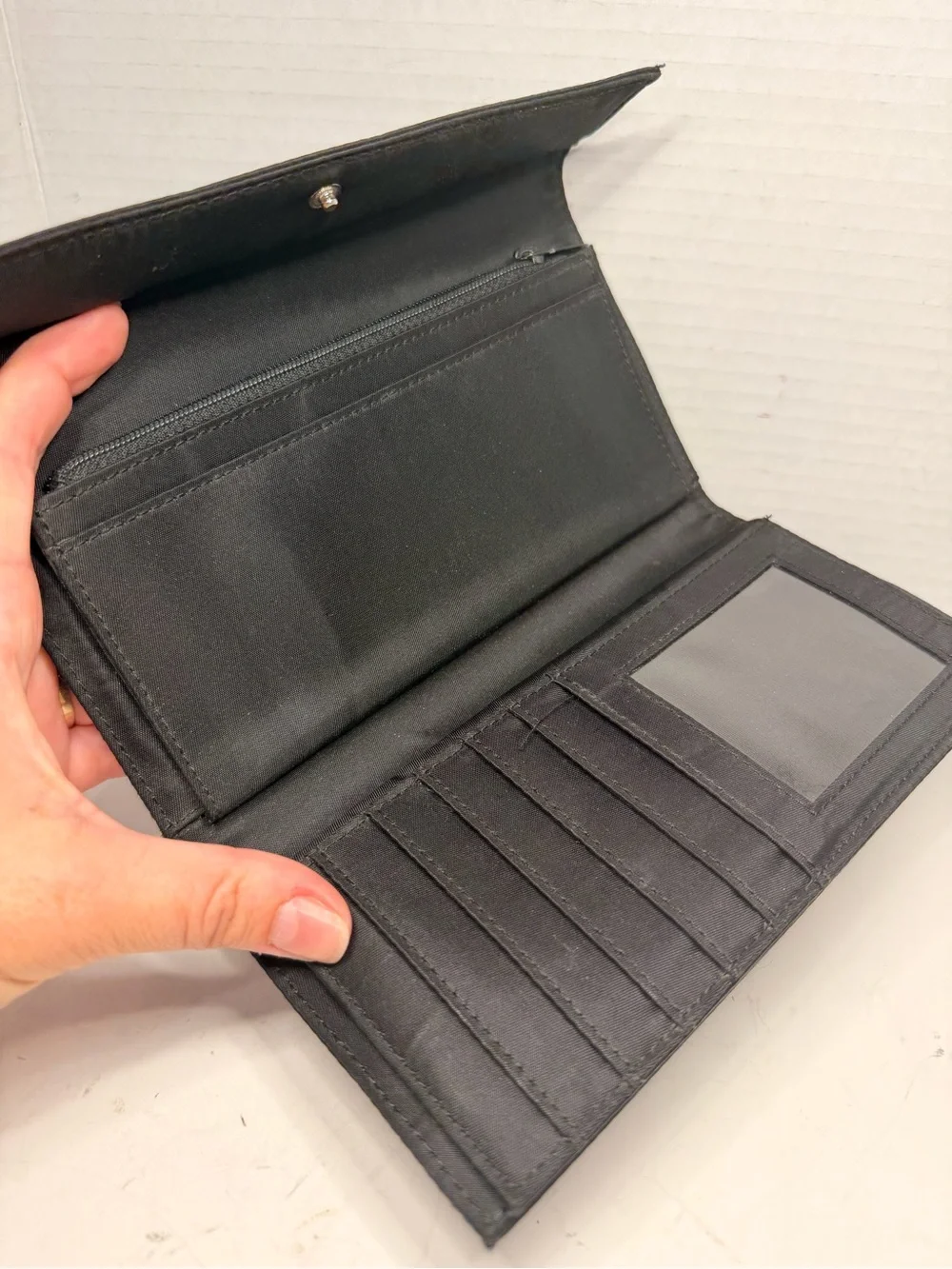 Kate Spade New York Vintage Black Nylon Long Snap Wallet